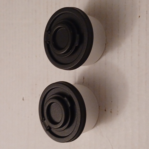 4/$30 New Mini Salt & Pepper Shakers - Black Plastic Caps - Picture 2 of 5